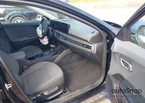 2025 Kia K4 Lx from USA, damaged, VIN 3KPFT4DEXSE152635